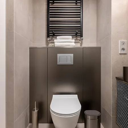 Апартаменты Homewell Deluxe Lofts