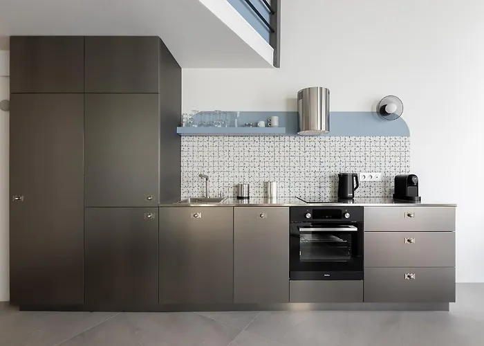 Homewell Deluxe Lofts