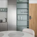 Homewell Deluxe Lofts شقة *