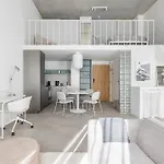 Homewell Deluxe Lofts *