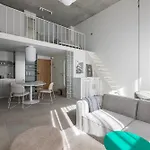 Homewell Deluxe Lofts شقة بوزنان