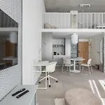 Homewell Deluxe Lofts شقة