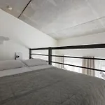 Homewell Deluxe Lofts *