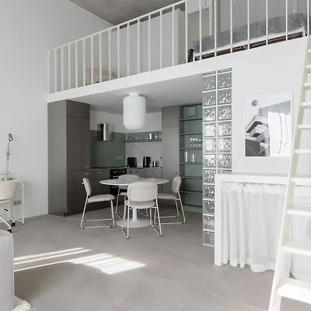 Homewell Deluxe Lofts