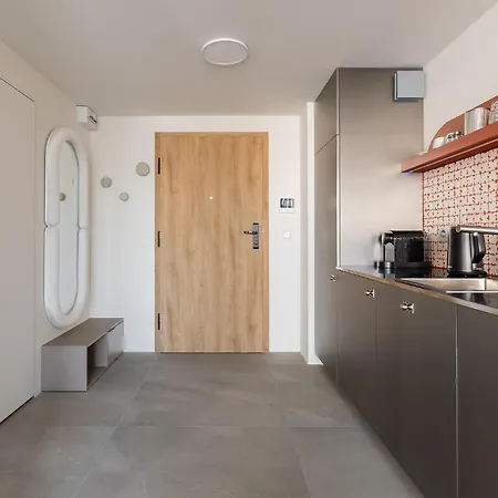 Homewell Deluxe Lofts Apartment